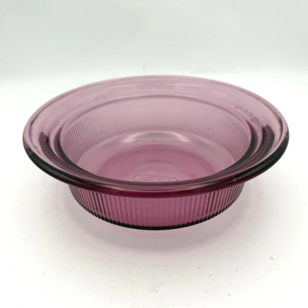 Corning Vision Cookware Lid Unisex 8.5in Cranberry Purple Ribbed Glass V-1.5-C